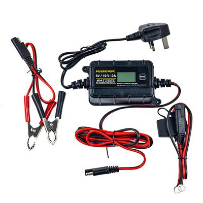 RIDERR 2.0 AMP BATTERY CHARGER